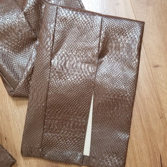 Pretty Little Thing Faux Leather Croc Split Hem Skinny Trousers Size 8 Choc - Picture 7 of 14